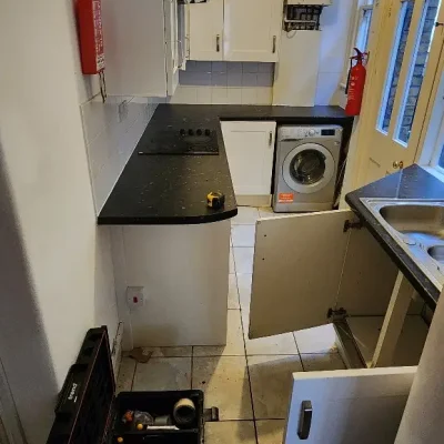 ASH Carpentry & Builders Limited - Kitchens (34)